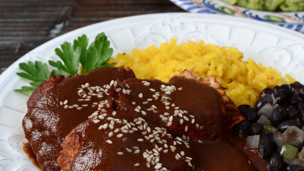 Mole Poblano – Dinde sauce mole aux piments et chocolat